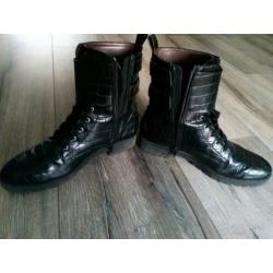 Dames boots zwart maat 41(valt als 40)