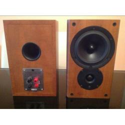 Kef Cresta 10