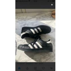 Adidas super stars