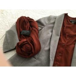 Pakket nieuw of bijna nieuwe kleding maat m