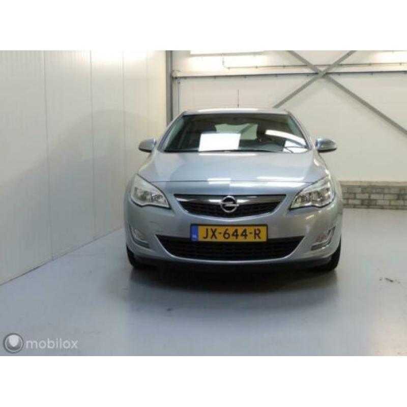 Opel Astra - 1.4 Turbo Edition airco / rijklaar prijs