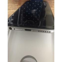 Te koop ifhone 6 kleur zwart met doos en oplader 32 gb