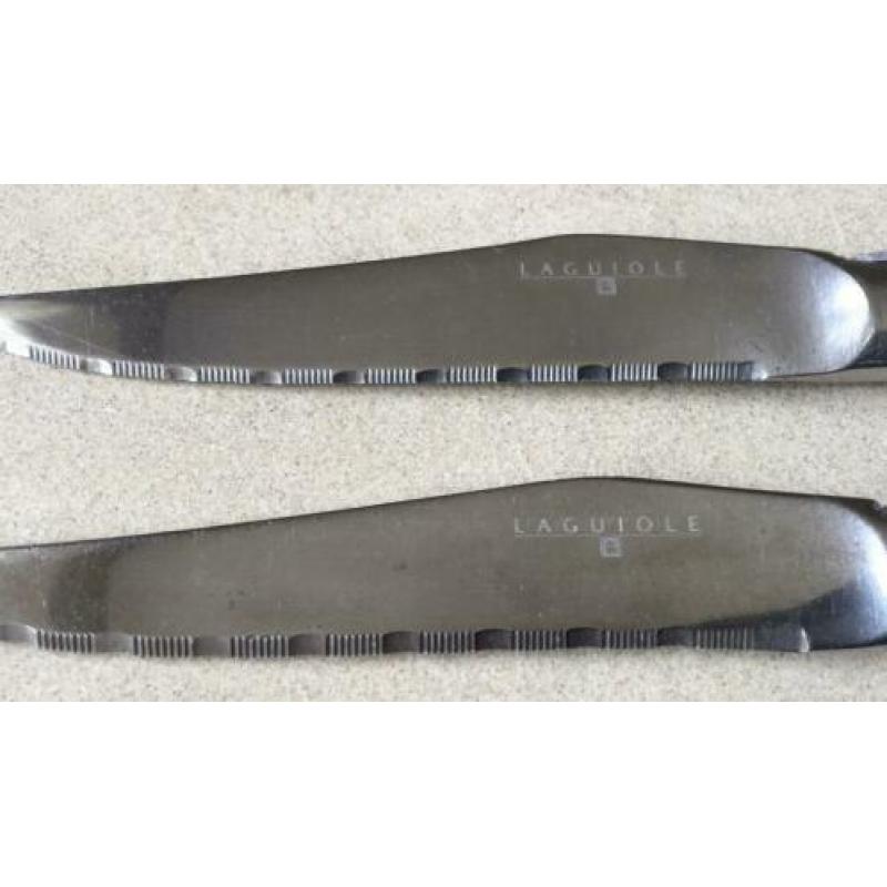 Laguiole 4 aparte messen ingelegd heft/hout zware kwaliteit