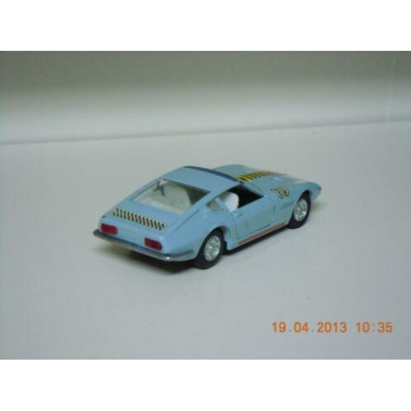 Maserati Ghibli .pilen. Model oude pilen . Model in nagegoeg