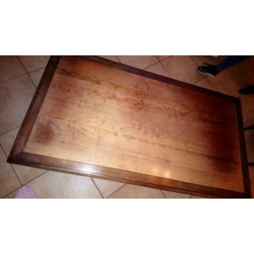 Antieke tafel....