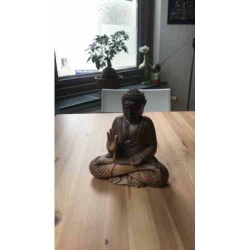 Boeddhabeeld van hout