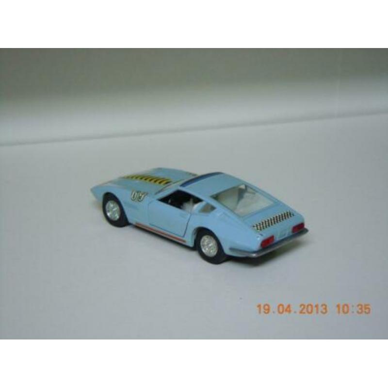 Maserati Ghibli .pilen. Model oude pilen . Model in nagegoeg