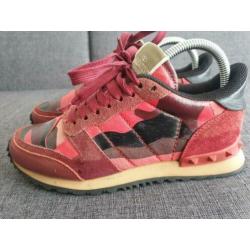 Valentino Garavni maat 36 rood