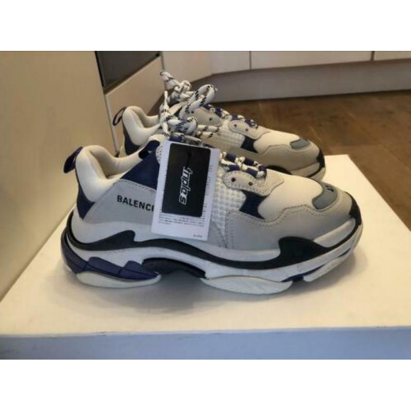 Balanciaga Triple S Carry Sneaker White/Blue/Purple Maat 41