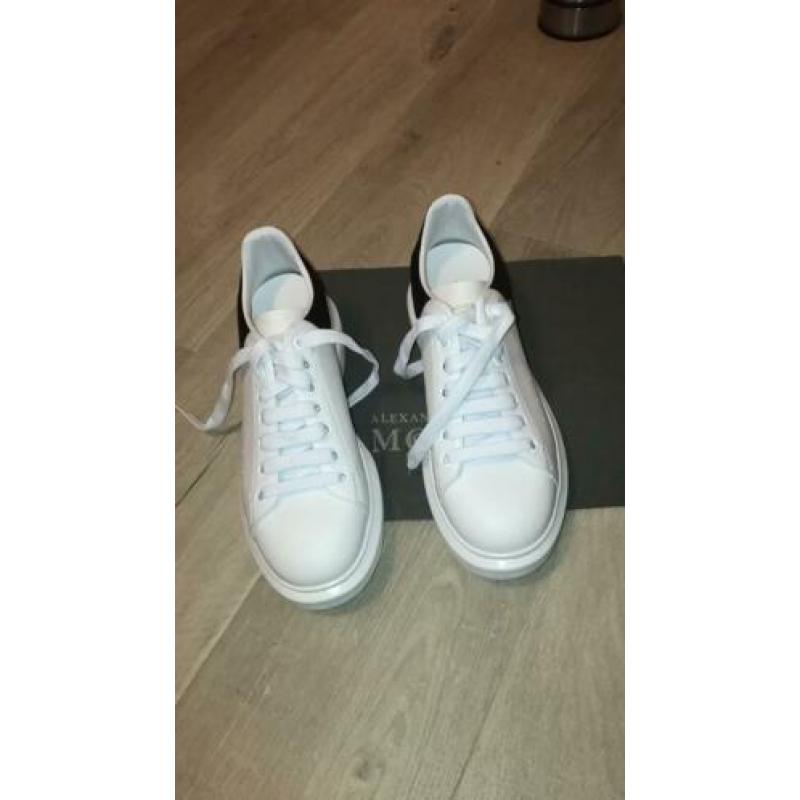 1:1 Alexander Mcqueen sneakers maat 41/42 zsm weg