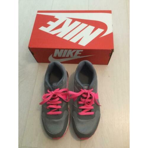 Nike schoenen sneakers MD runner 2 grijs roze maat 38 nieuw