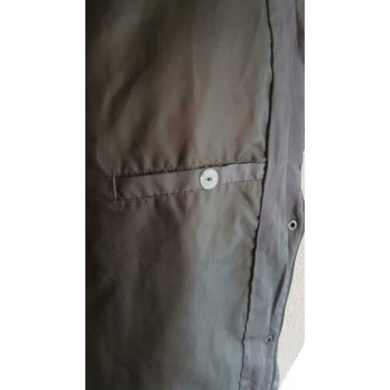 Jas, grijs, licht gewatteerd, maat XL