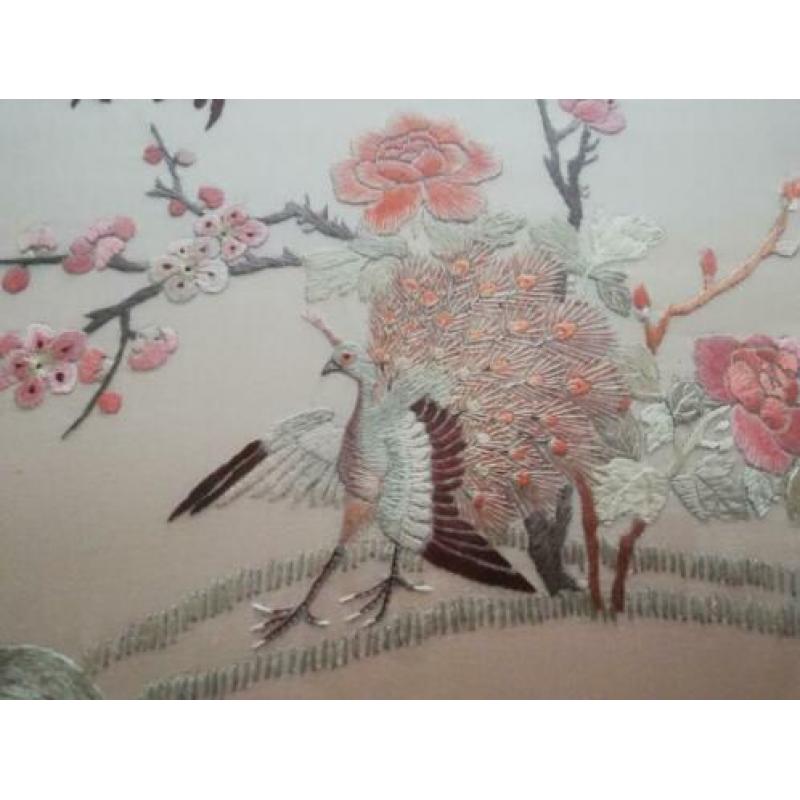 Geborduurd Japans schilderij