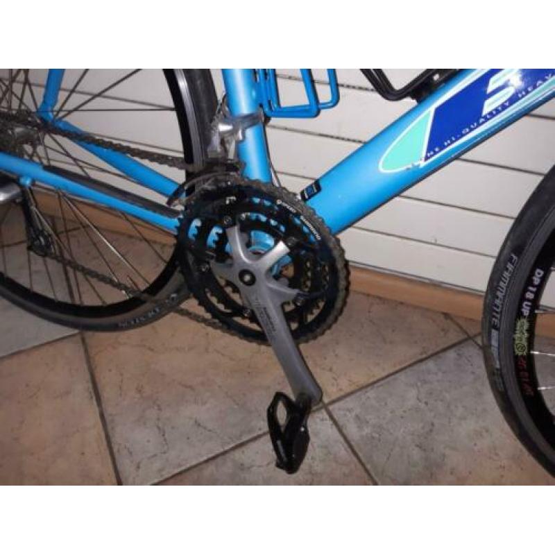 BE ONE racefiets met Shimano Tiagra schakeling