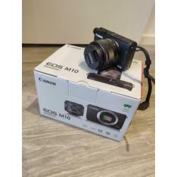 Canon EOS M10 met lens en accessoires