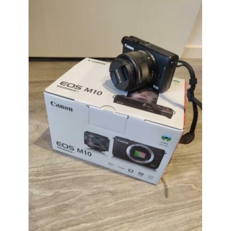 Canon EOS M10 met lens en accessoires