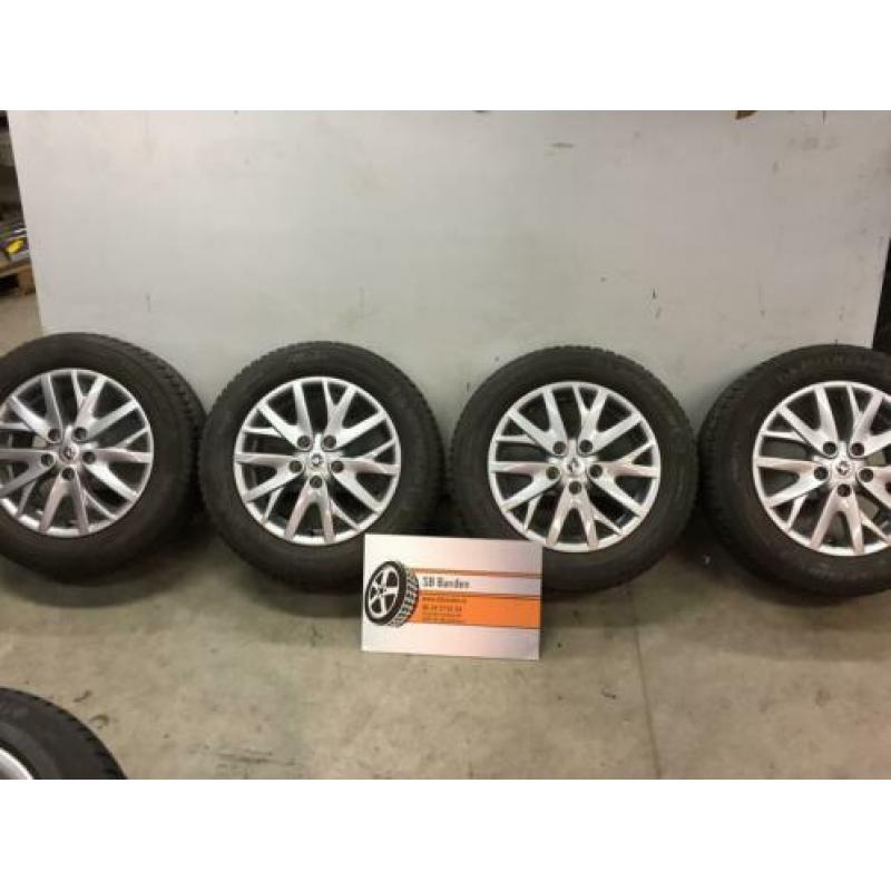 Renault Megane Originele 16” Eptius Velgen + Winterbanden