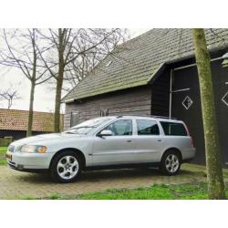 Volvo V70 2.4 140PK 2006 1e eigenaar, Dealer onderhouden