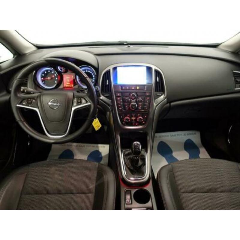 Opel Astra 1.4 COSMO , HLeer, Navi, ECC, LMV (bj 2011)
