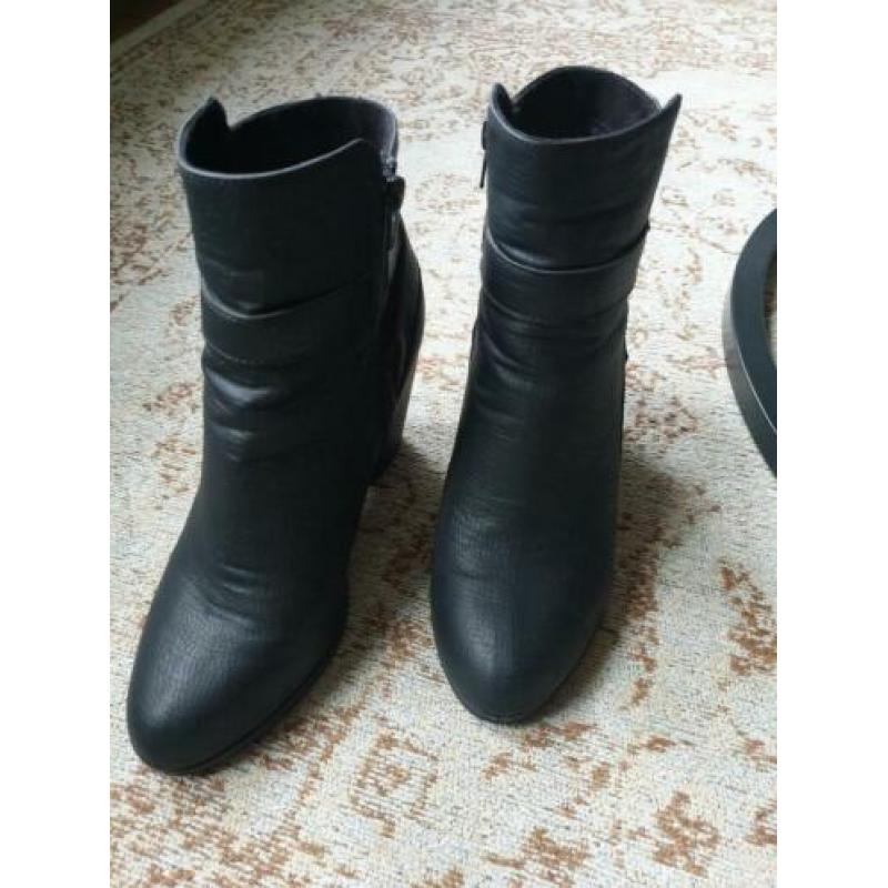 Leren zwarte enkellaarzen maat 38 sacha pistol boots