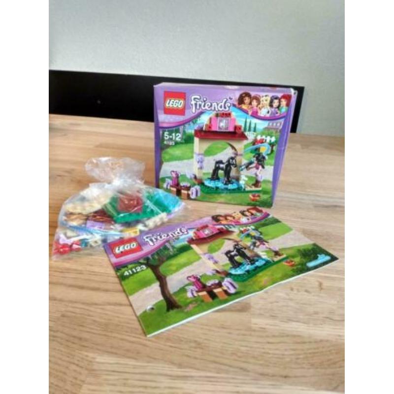 Lego Friends paardrijclub, trailer en wasplaats