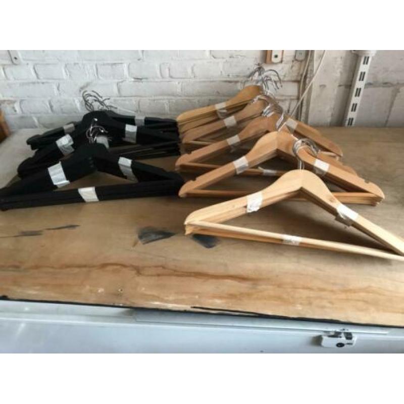 100 kleren hangers