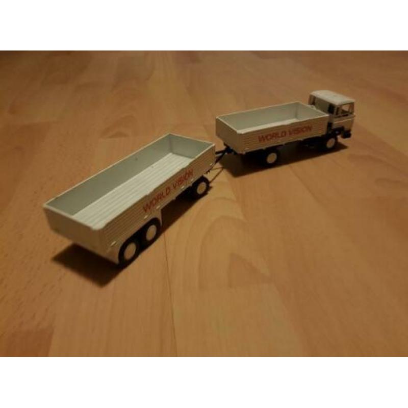 Daf 2500 combinatie WORLD VISION lion toys