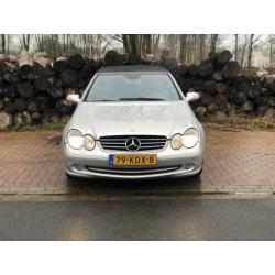 Mercedes-Benz CLK 200 K. AVANTGARDE NAVI STOELVER VOLLE AUTO
