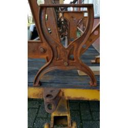 Salontafel onderstel gietijzer