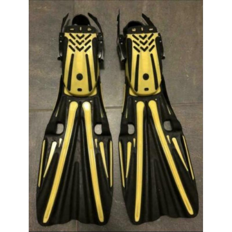 Mares volo power smal