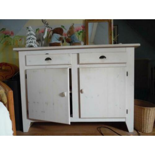 Twee Ikea kasten, HOUT, whitewash