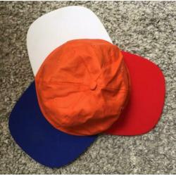 Diverse oranje spullen