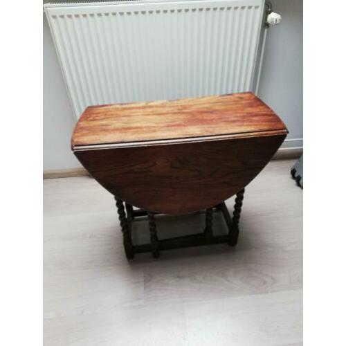 Mooie antieke tafel