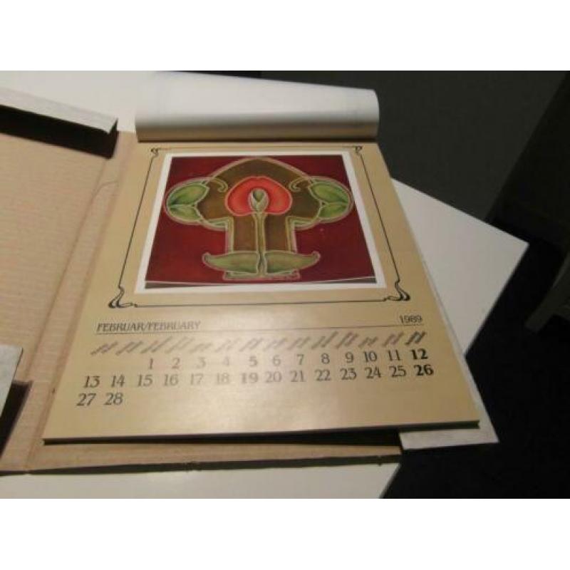 Vintage Jugendstil kalender met 12 zelfklevende stickers