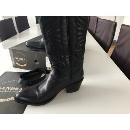 Sendra zwart 40