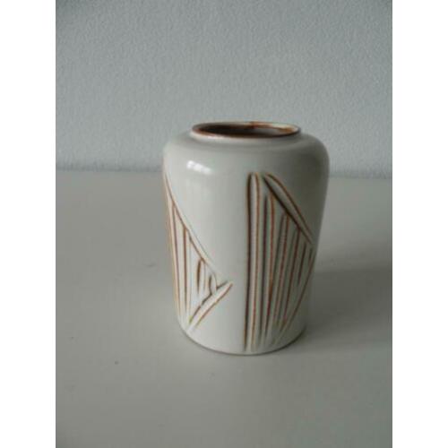 keramiek vaasje met mooi glazuur geometrisch motief vintage