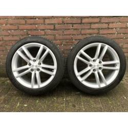 4 x originele 19” Tesla velgen incl TPMS en Michelin banden