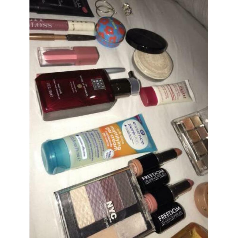 23-delig Makeup/Verzorgingspakket | NIEUW | met Rituals, MUA