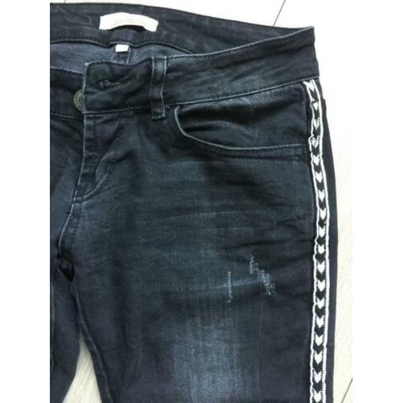Zwarte jeans, mt.29 (36)