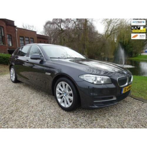 BMW 5-serie Touring 520d High Executive XENON/navi/AIRCO dea