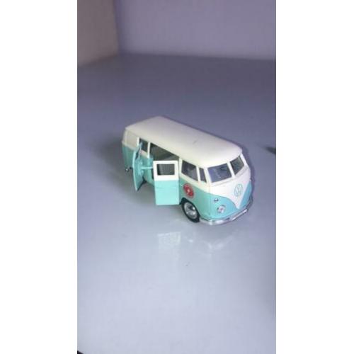 Volkswagen Classic Bus 1962 model auto