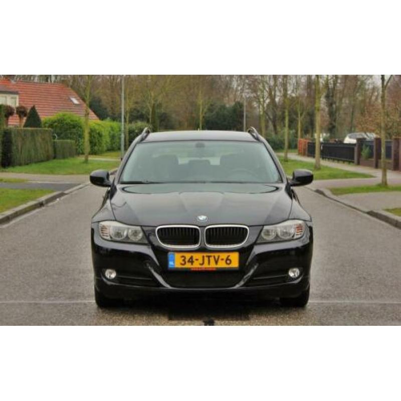 BMW 3-serie Touring 318i Business Line ,CLIMA, NAVI, LEDER,