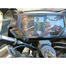 Kawasaki GPX600 rijdend of voor onderdelen keurige motor