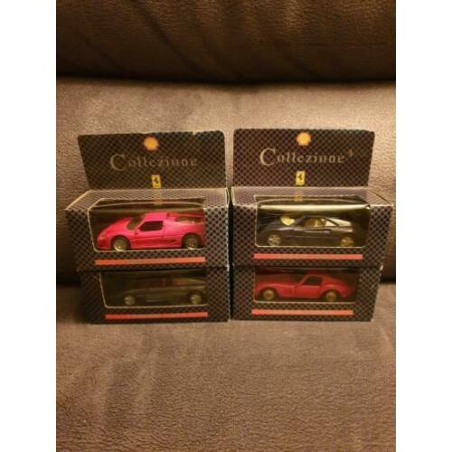 4 Ferrari's van de serie Collezione van Shell