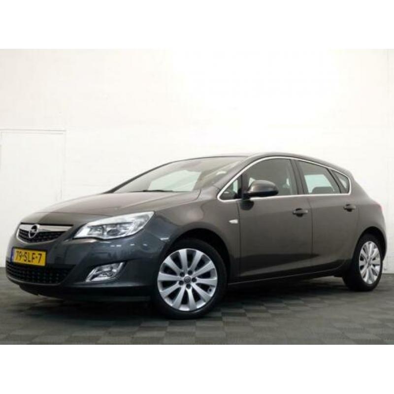 Opel Astra 1.4 COSMO , HLeer, Navi, ECC, LMV (bj 2011)