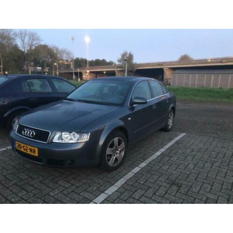 Te koop audi a4 2001 2.0 96 kw 131pk Youngtimer