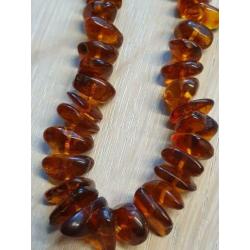 Oude barnstenen ketting