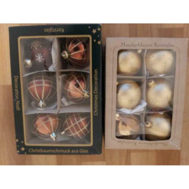 kerstballen + kerstversiering + kerstverlichting