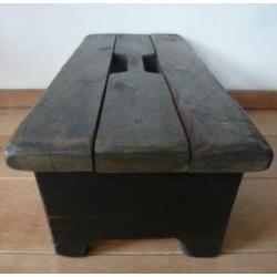 Stoer sober brocante bankje/opstapje/krukje/tafeltje/sleets
