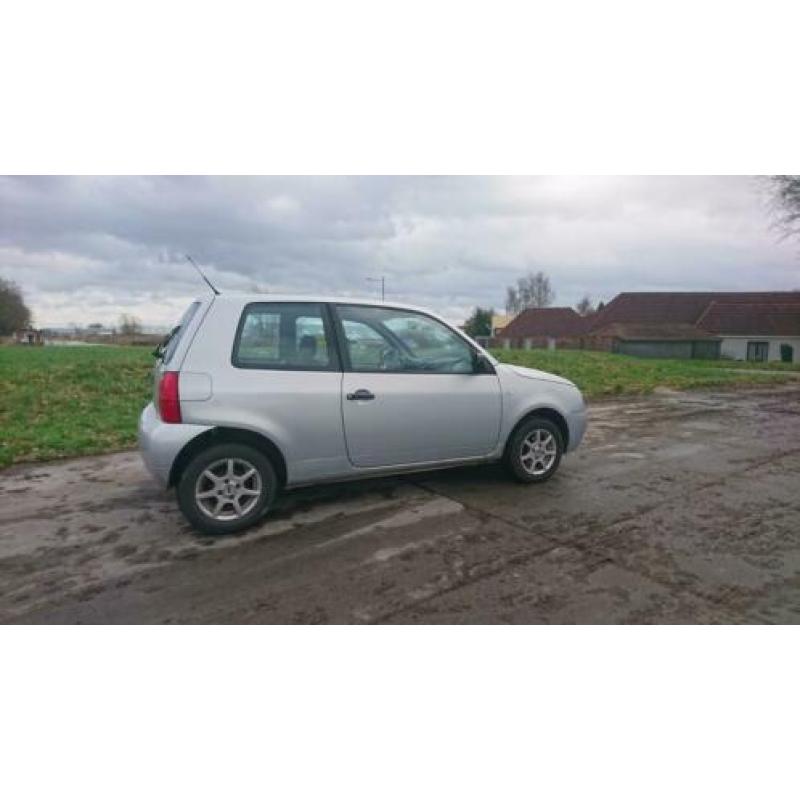 Nette Volkswagen Lupo 1.0. Compleet overgespoten, NAP